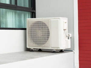 outside ac unit making loud noise